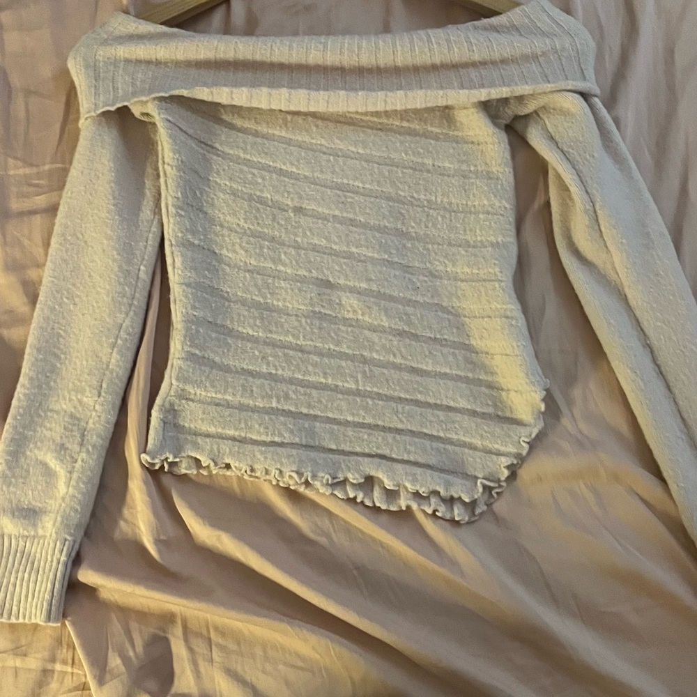 Edikted Off-Shoulder pink Sweater